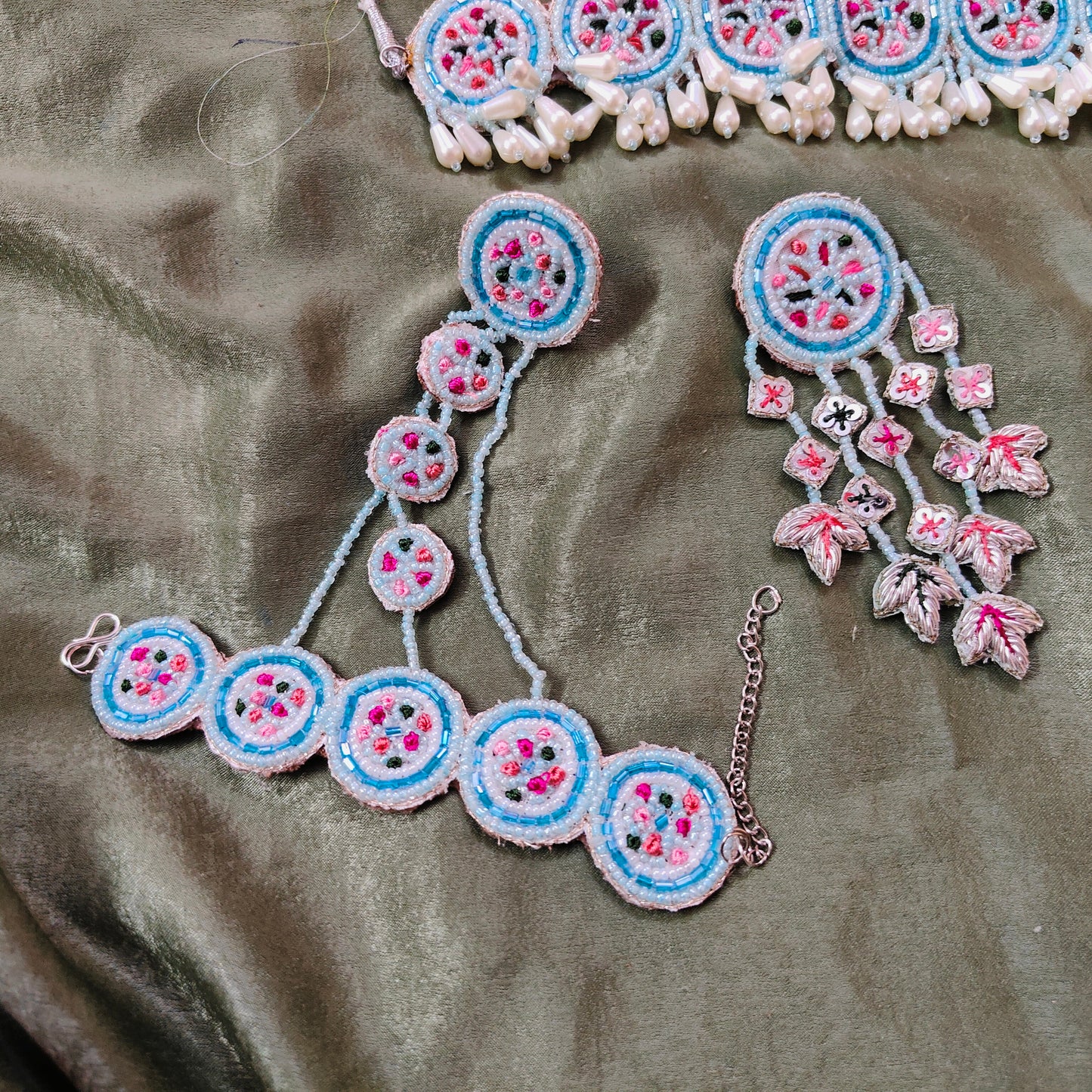 Lemonade Knot collection