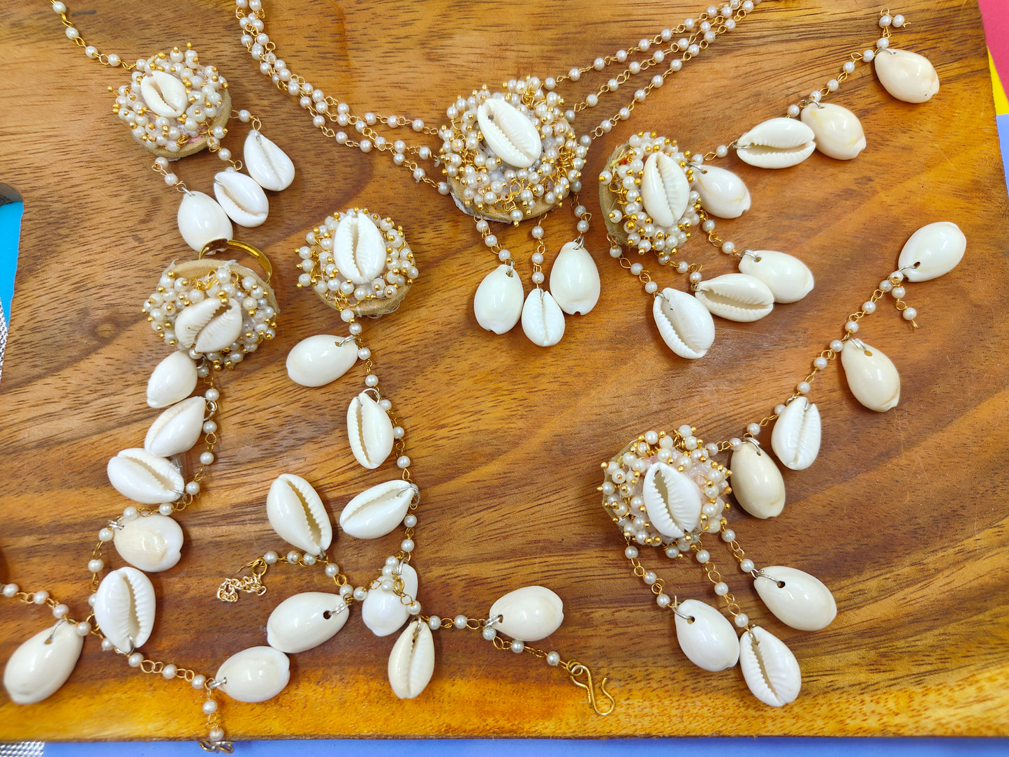 Gajra Kodi ( Shell) Collection