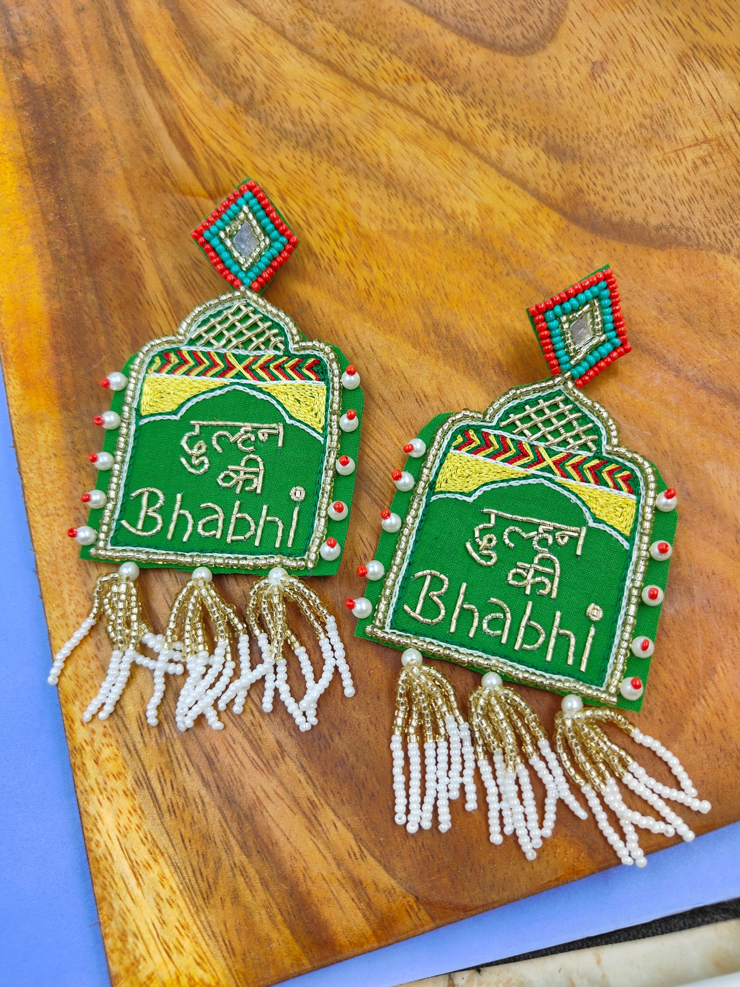 Bhabhi Noor – Stylish Earrings for Dulhan Ki Bhabhi