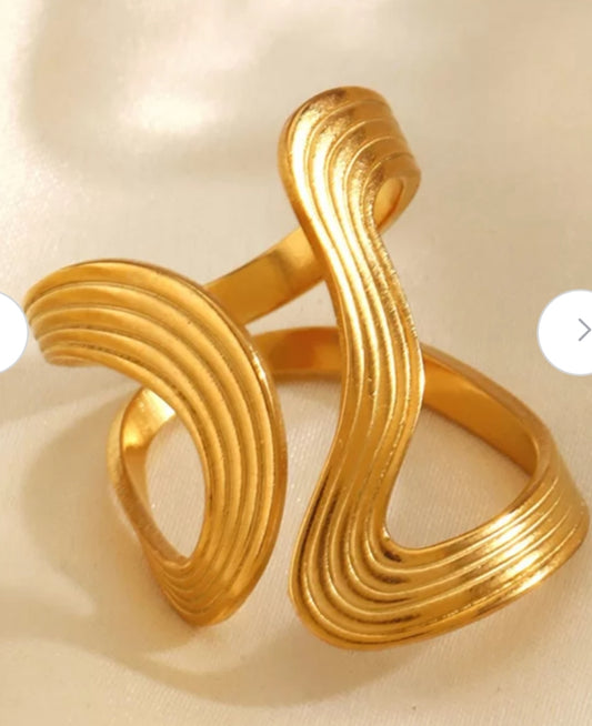Amoeba Ring